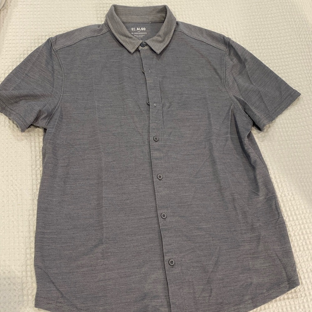NWOT. MERINO WOOL BLEND. POLO. GRAY. ALGO PERFORMANCE.